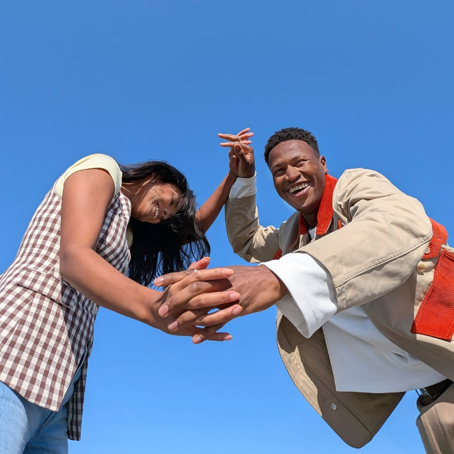 Pixel 10 – szerokokątny aparat 48 Mpix i HDR+ do zdjęć w słabym świetle