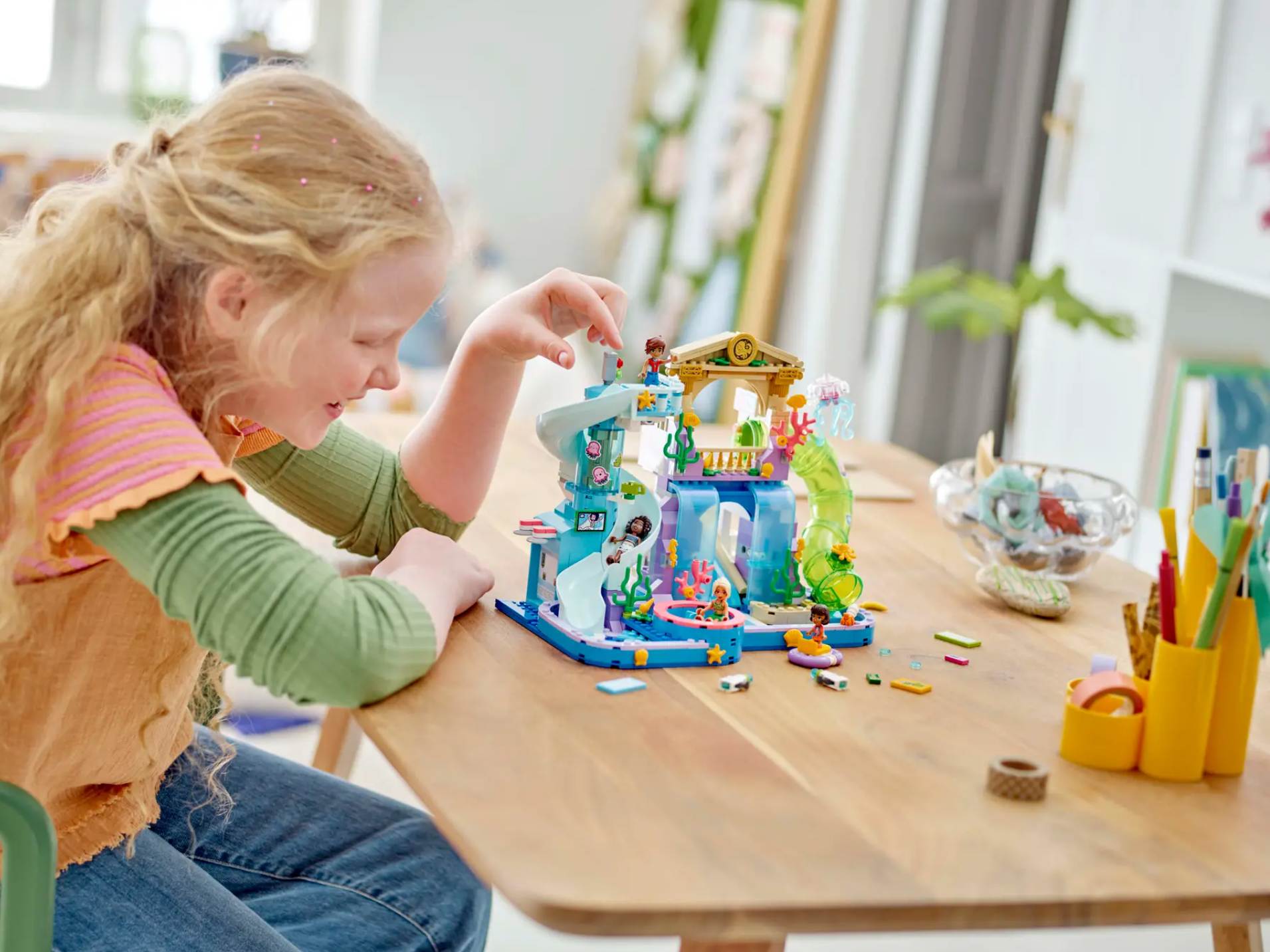 Twórz historie z LEGO Friends