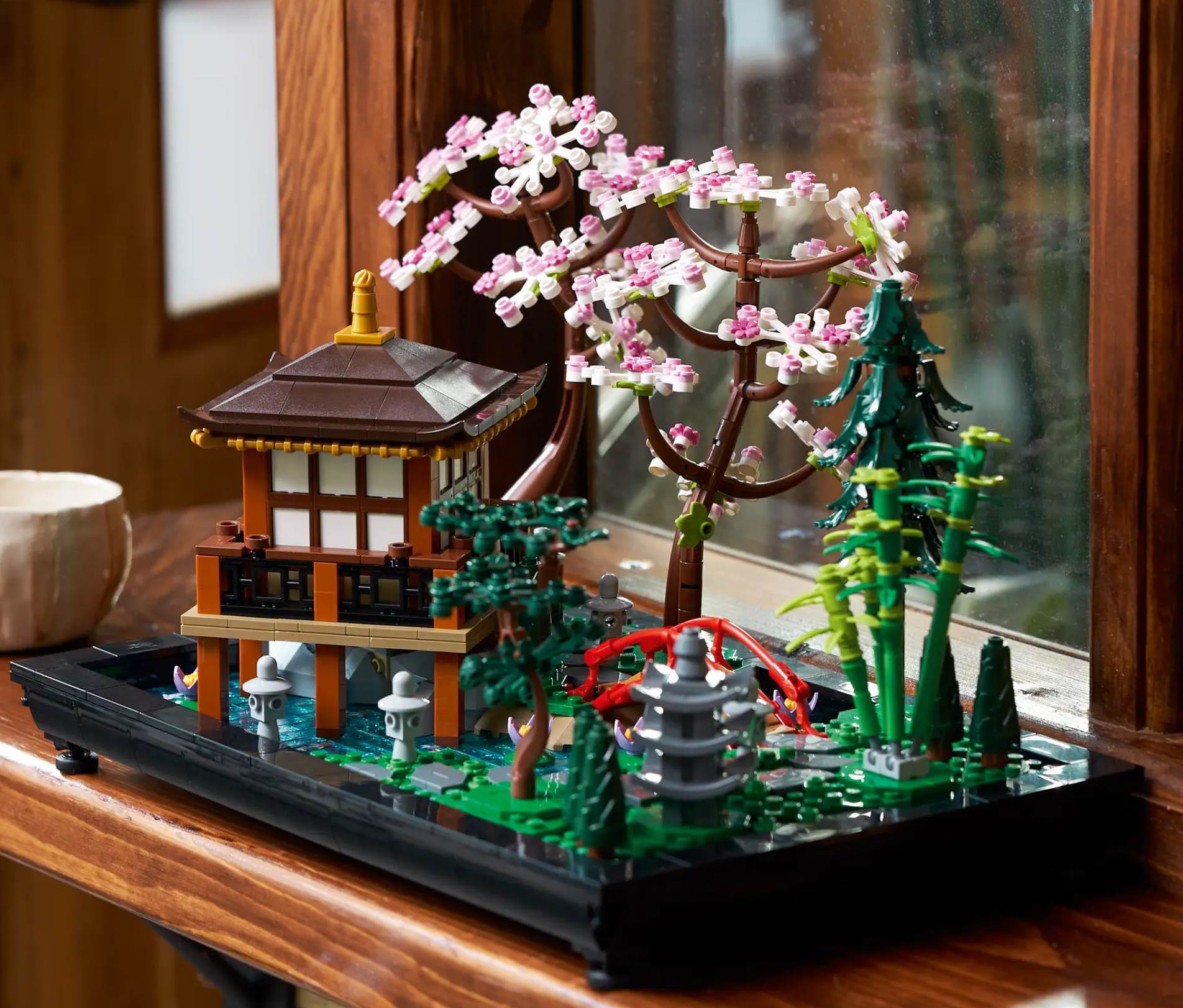 Prezent LEGO Icons