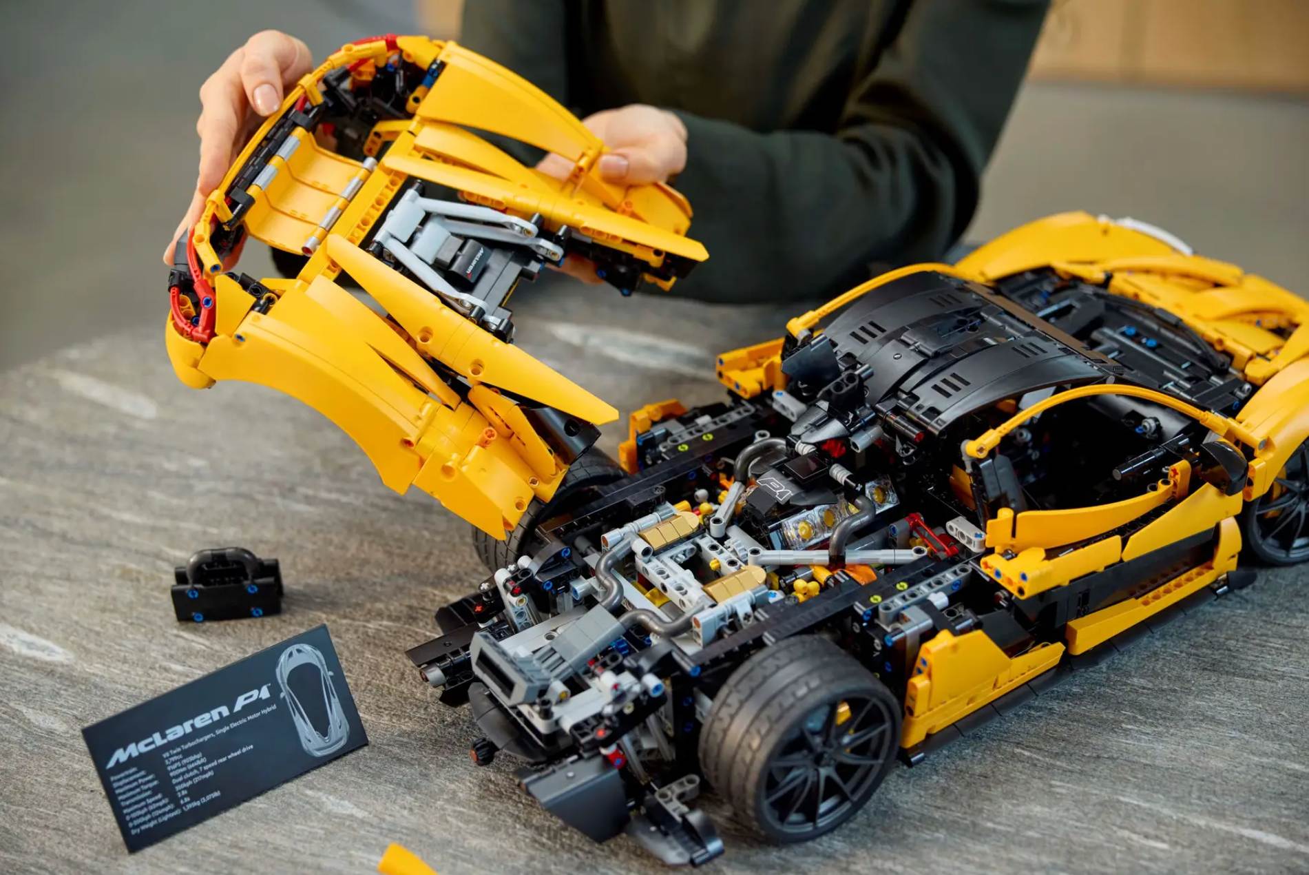 Wnętrze samochodu LEGO