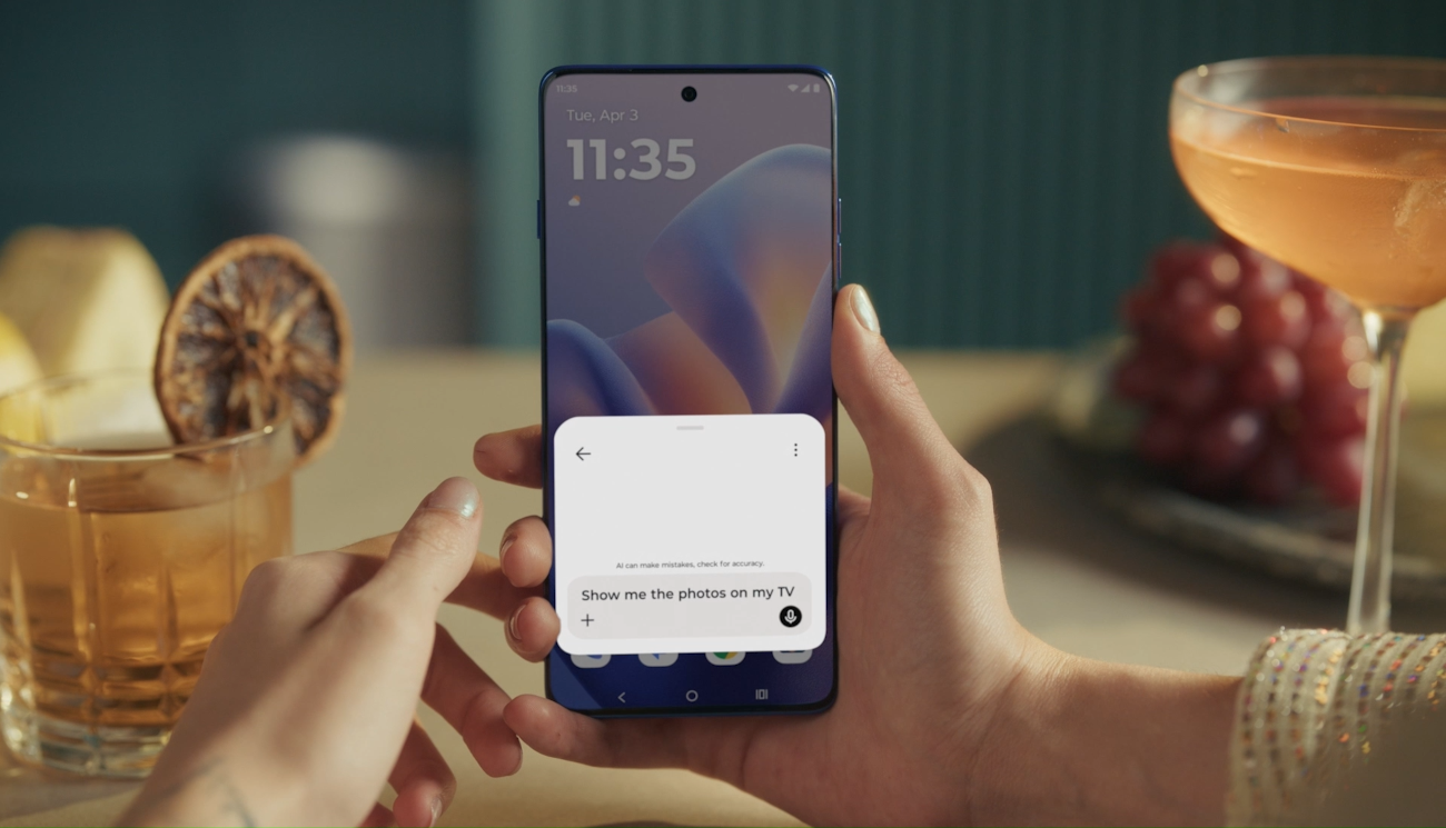 Moto Edge 60 Pro — szybkie udostępnianie obrazu na telewizorze przez Smart Connect