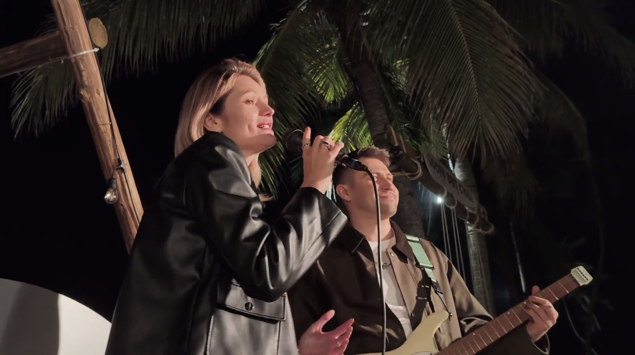 OPPO Reno 13 5G — wideo 4K z systemem trzech mikrofonów i funkcją Audio Zoom