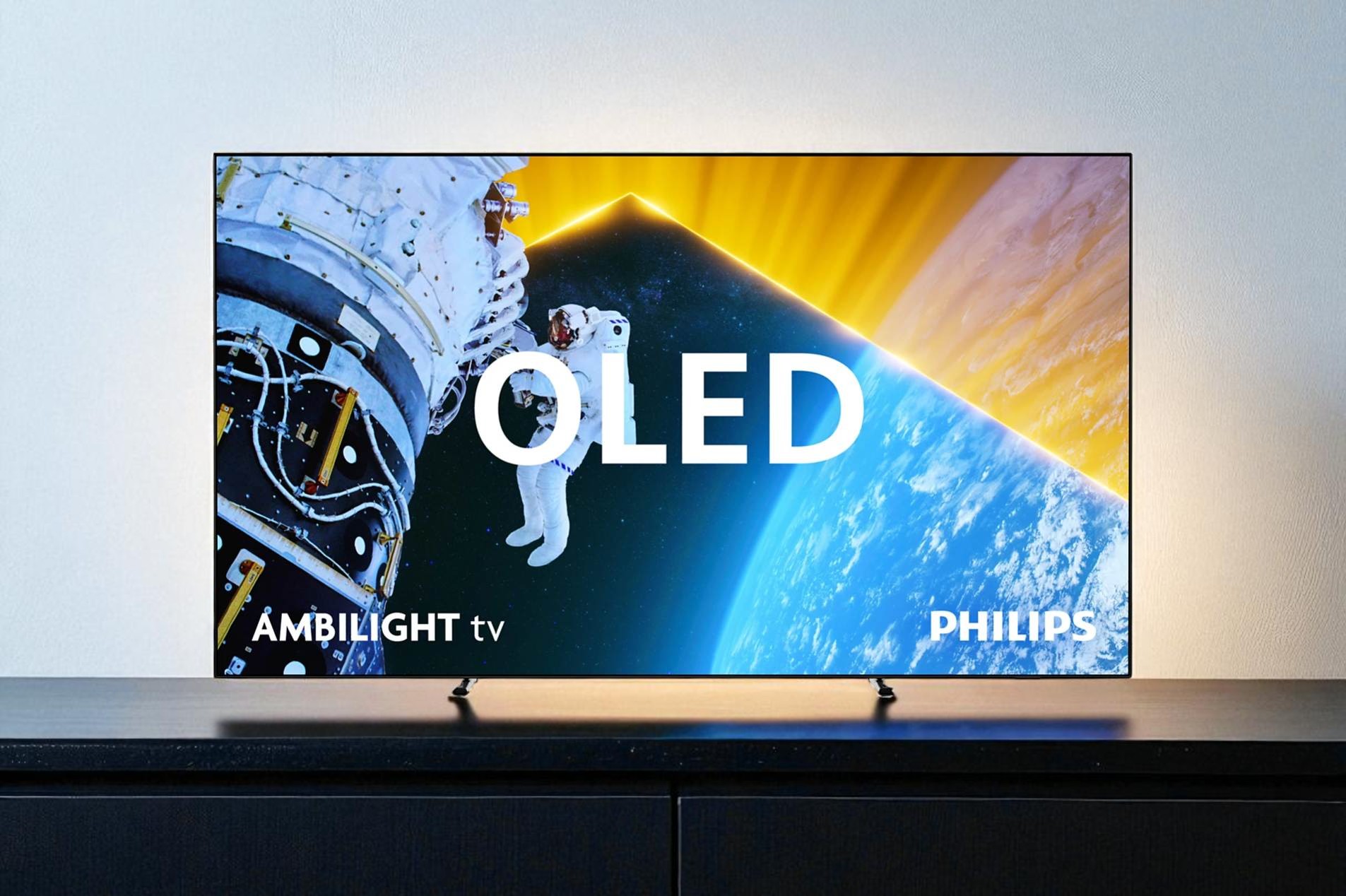 65OLED819/12