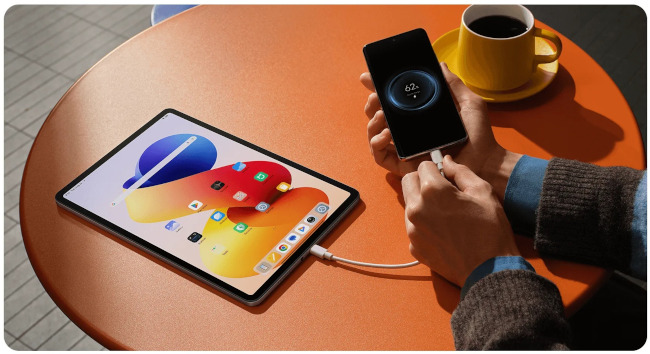 Redmi Pad 2 Pro — funkcja ładowania zwrotnego przewodowego do 27 W dla akcesoriów
