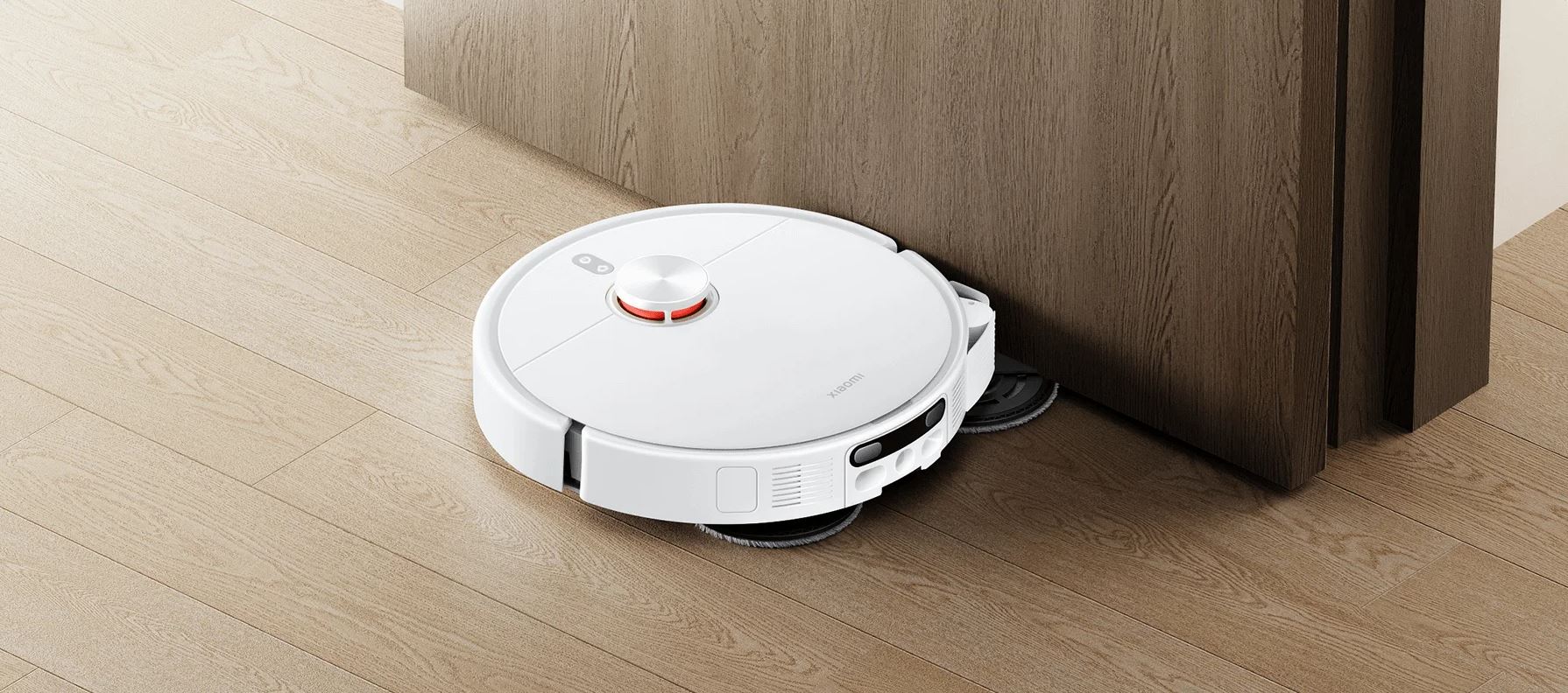 Xiaomi Robot Vacuum H50 Pro czyszczenie szczelin pod drzwiami