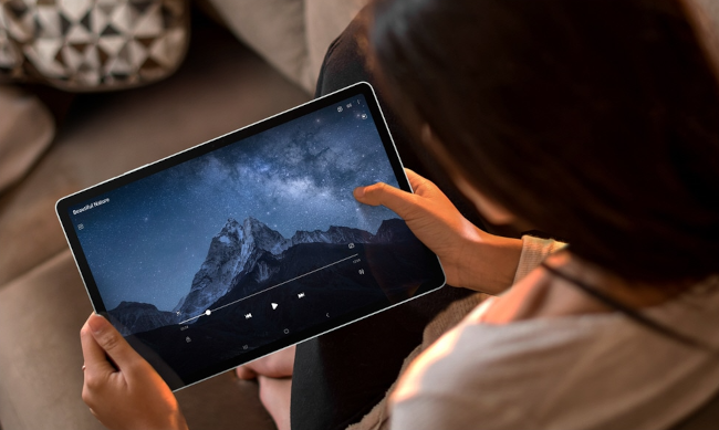 Interfejs trybu redukcji niebieskiego światła na Galaxy Tab S9 FE
